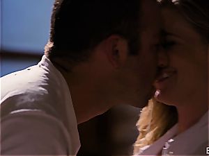 Mona Wales has a romantic enjoy session with her fabulous dude